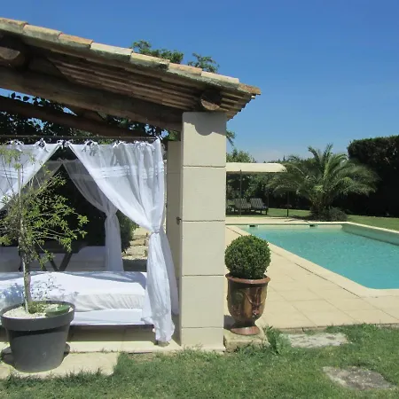 Maison Provencal Avec Piscine Cavaillon