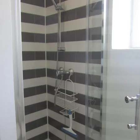 Maison Provencal Avec Piscine Holiday home Cavaillon